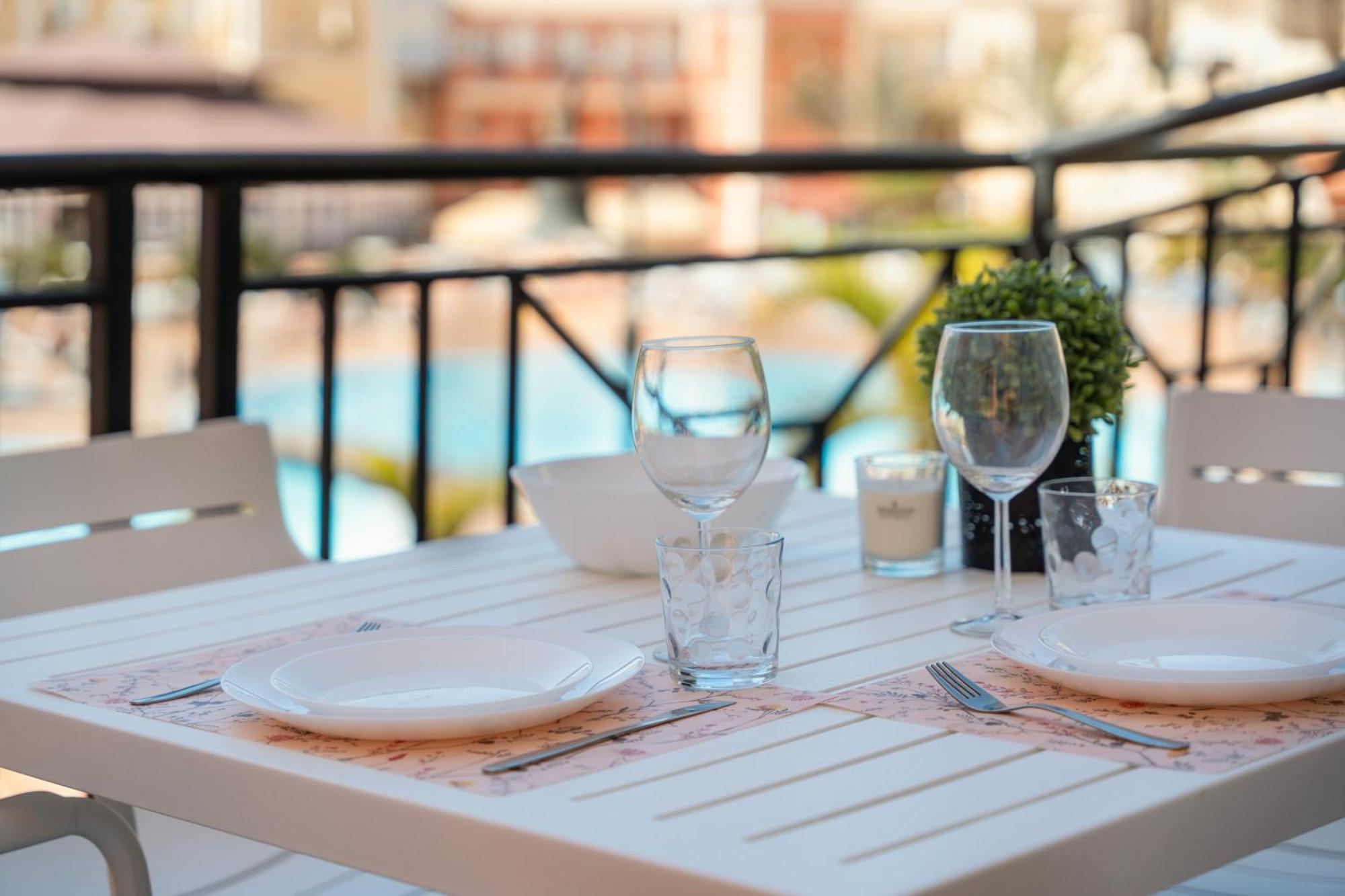 Granada Park S01B Apartment อาโรนา ภายนอก รูปภาพ