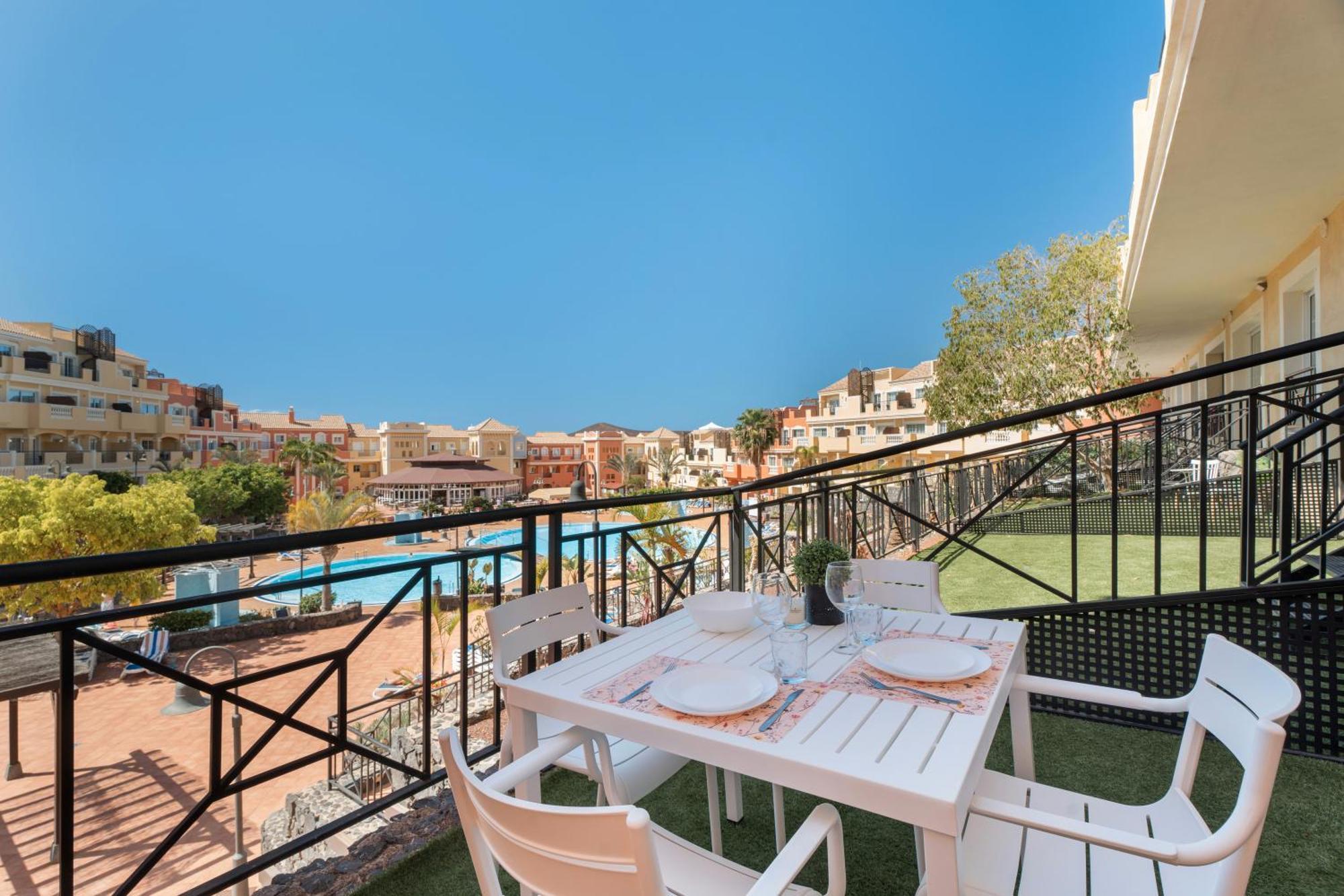 Granada Park S01B Apartment อาโรนา ภายนอก รูปภาพ