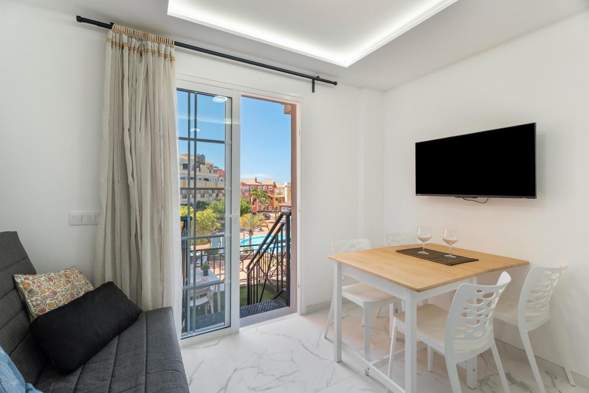 Granada Park S01B Apartment อาโรนา ภายนอก รูปภาพ